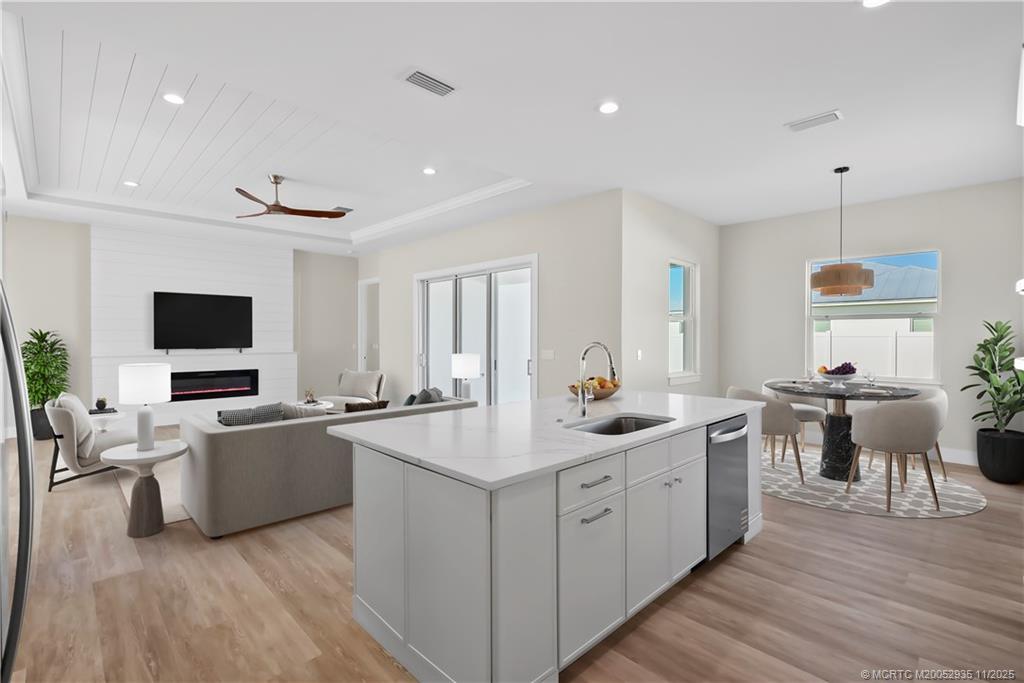 1083 NW 12th Terrace