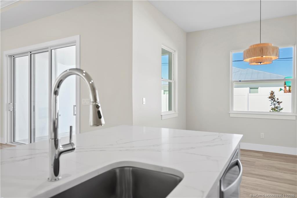 1083 NW 12th Terrace