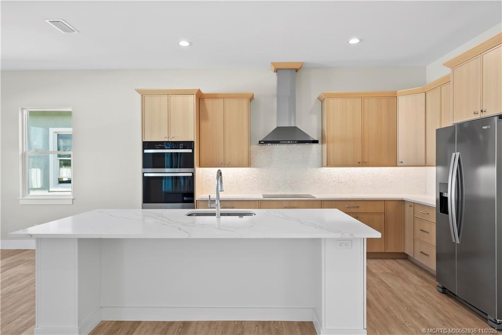 1083 NW 12th Terrace