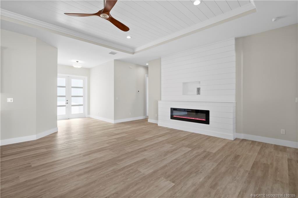 1083 NW 12th Terrace