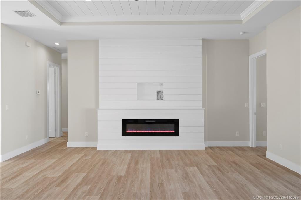 1083 NW 12th Terrace