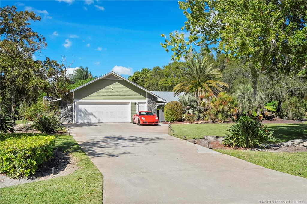 1958 SW Winners Drive