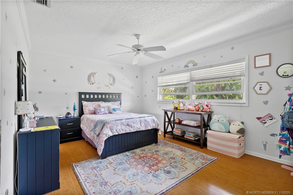 1958 SW Winners Drive