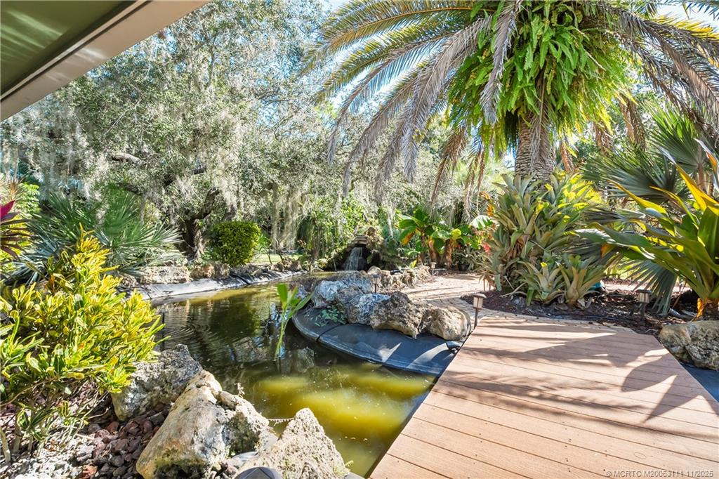 1958 SW Winners Drive