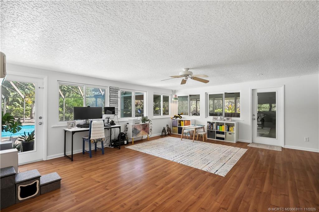 1958 SW Winners Drive