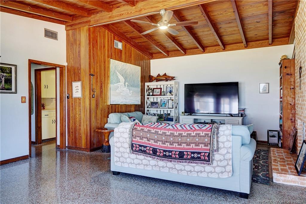 4103 S Indian River Drive