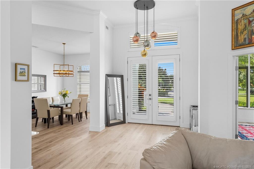 4335 SW Bimini Circle S