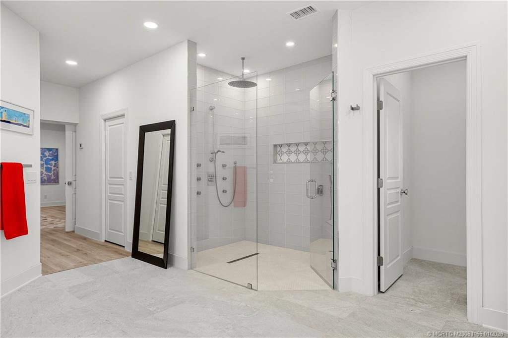 4335 SW Bimini Circle S