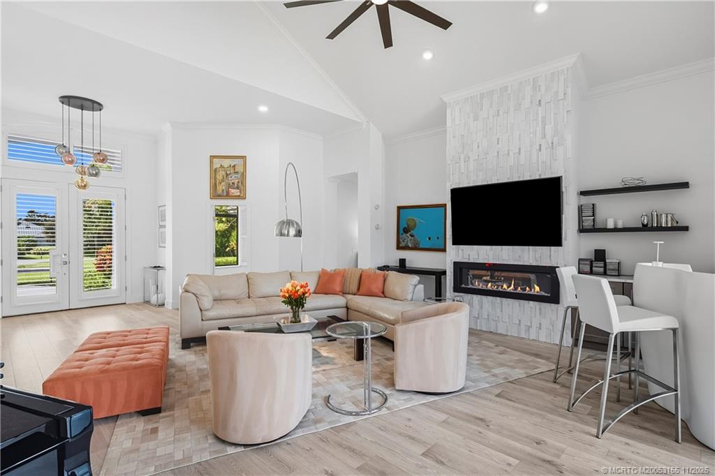 4335 SW Bimini Circle S