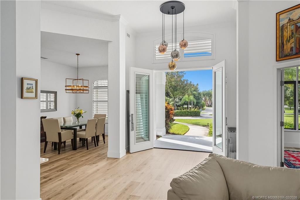 4335 SW Bimini Circle S