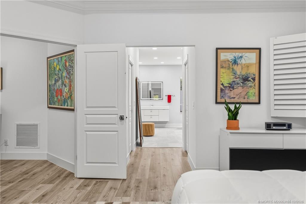 4335 SW Bimini Circle S