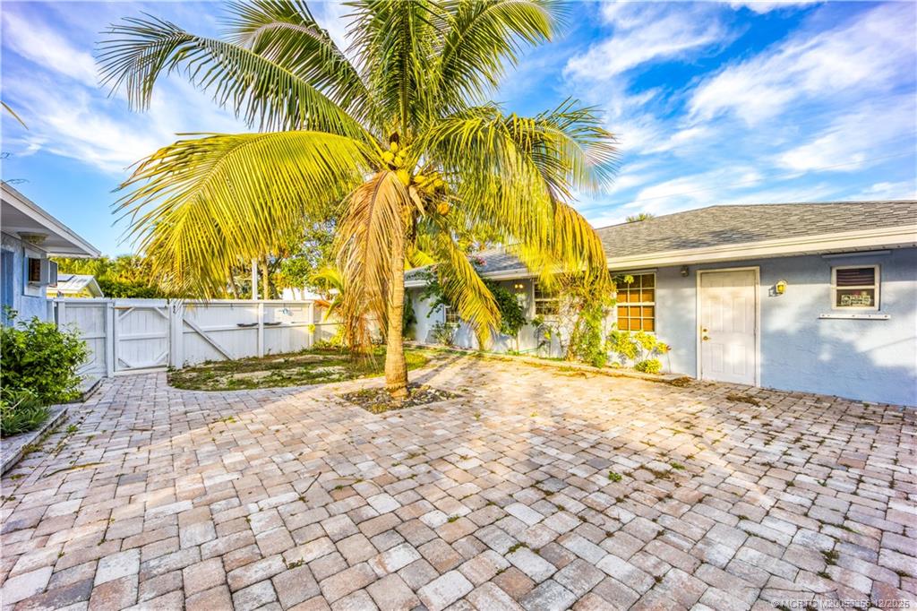 11005 S Indian River Drive