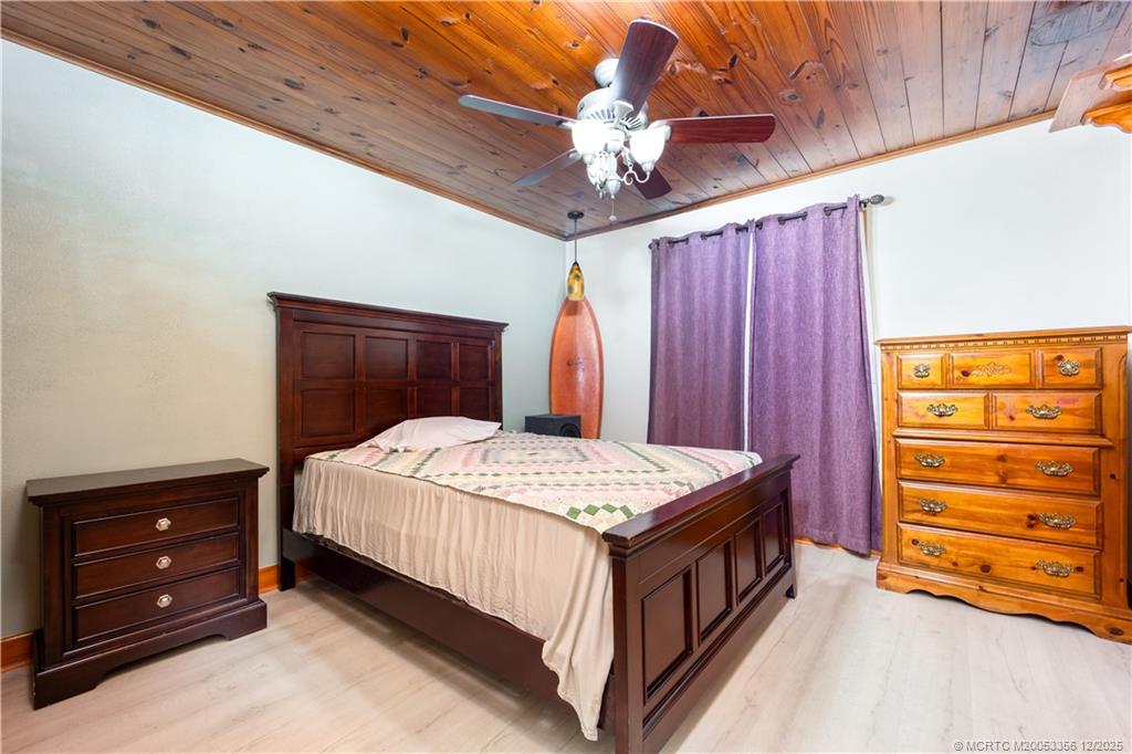 11005 S Indian River Drive