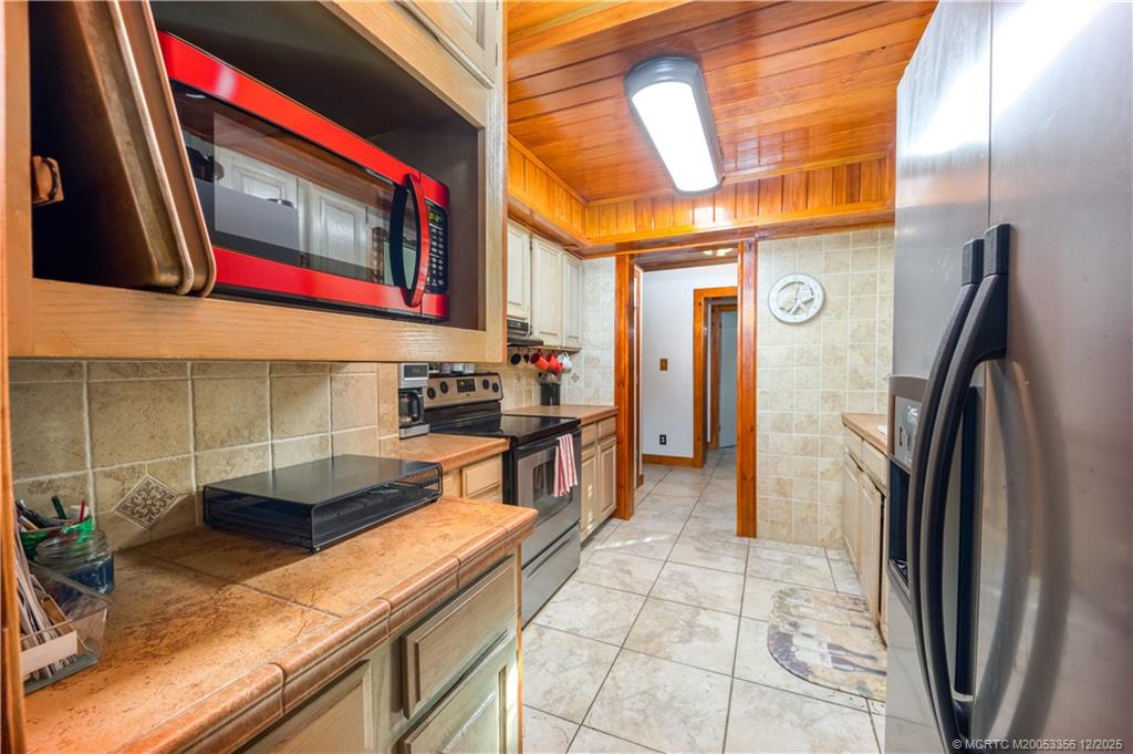 11005 S Indian River Drive