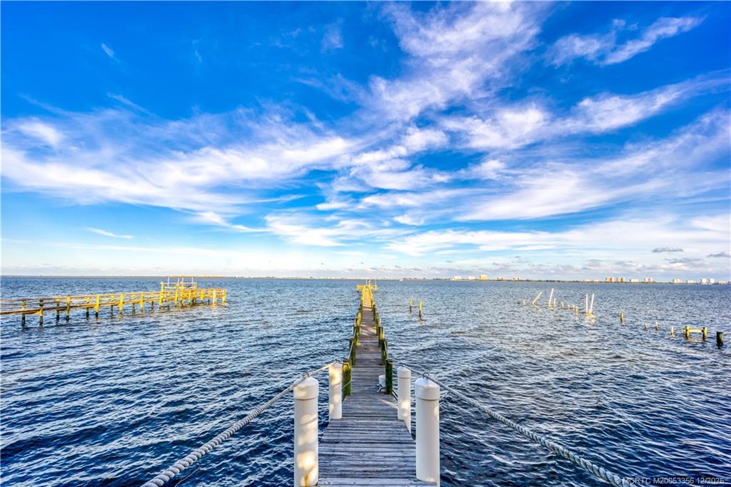 11005 S Indian River Drive