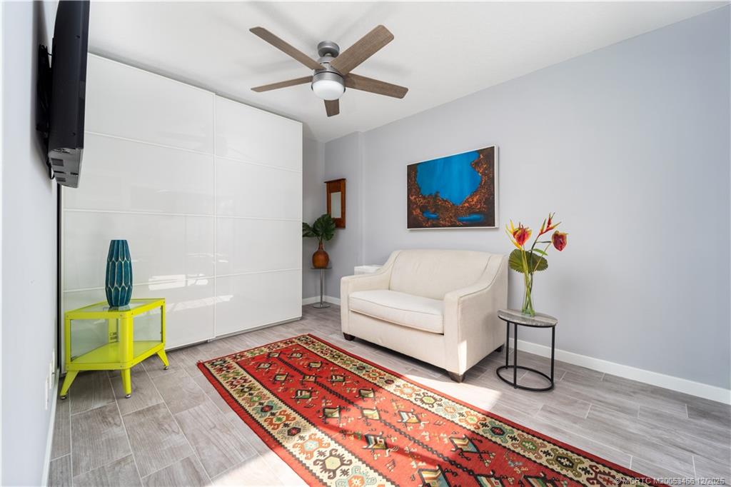 6105 SE Windsong Lane