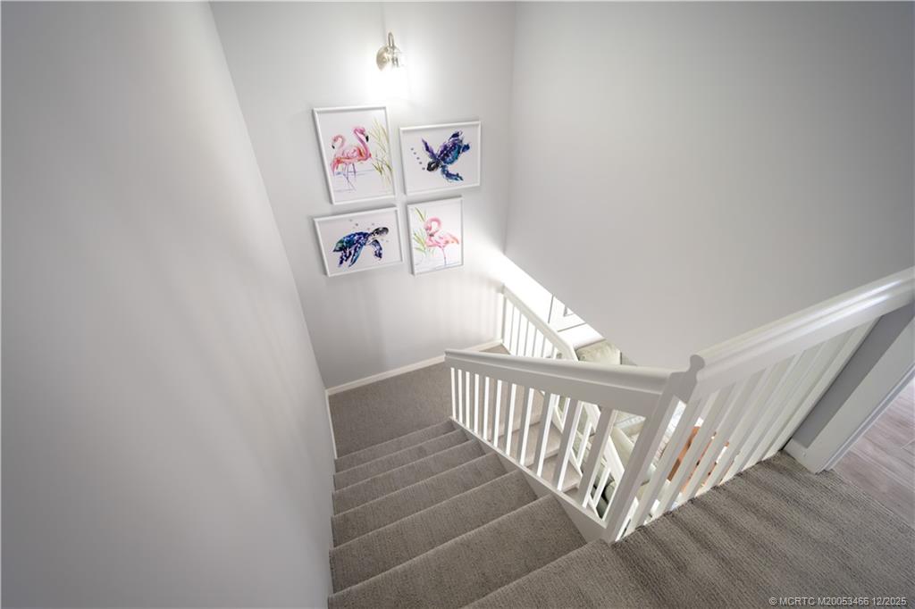 6105 SE Windsong Lane