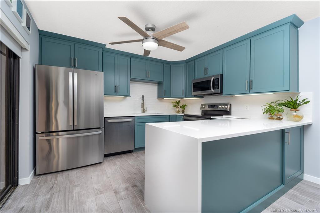 6105 SE Windsong Lane