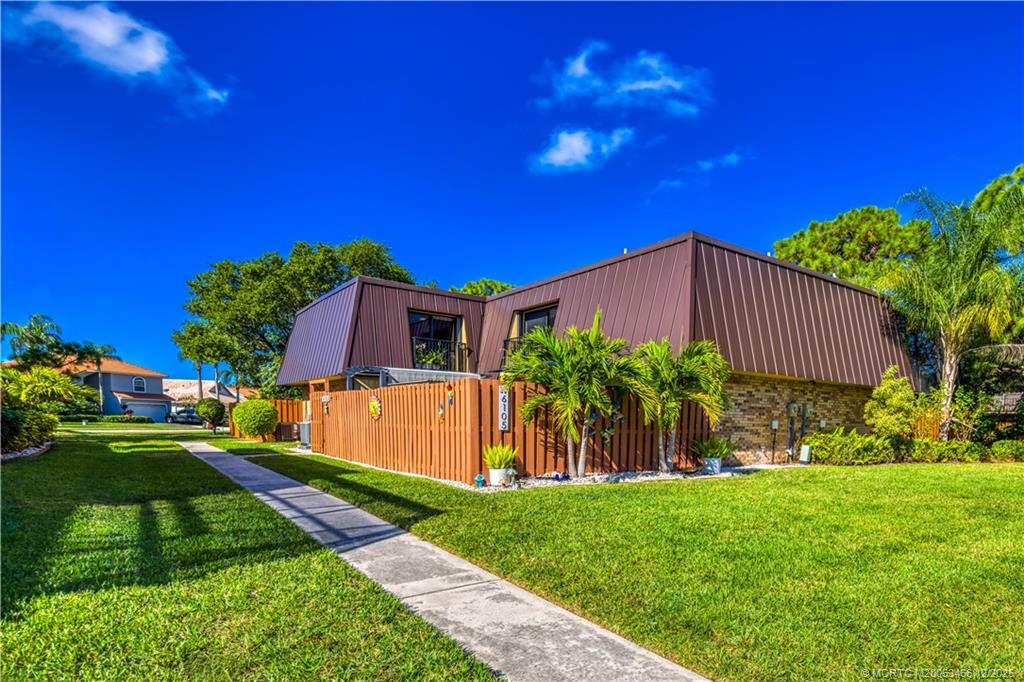 6105 SE Windsong Lane