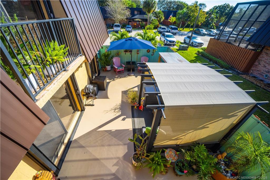 6105 SE Windsong Lane