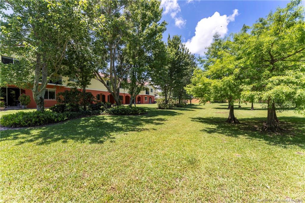 49 SE Sedona Circle 101