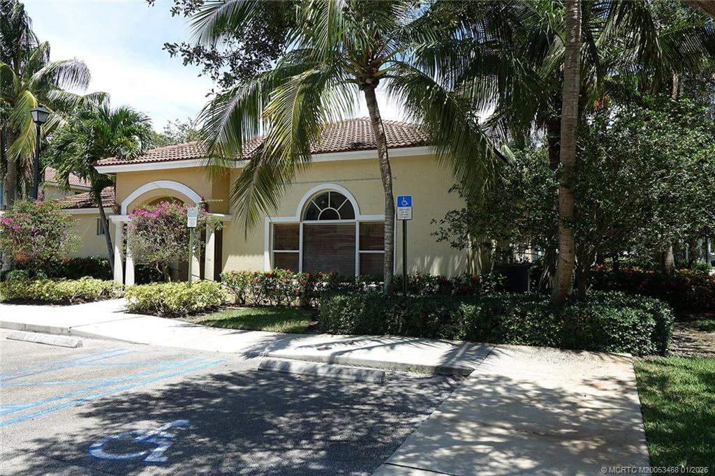 49 SE Sedona Circle 101