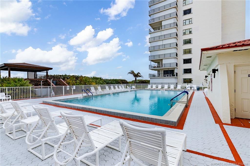 9490 S Ocean Drive 712