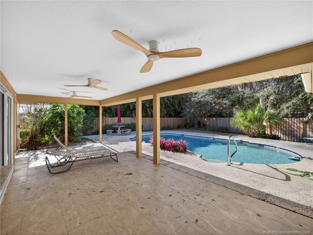 3055 SE Glasgow Drive