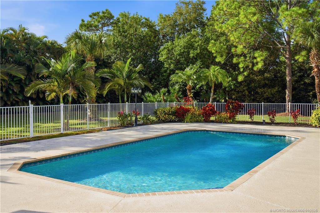 4652 SW Branch Terrace W