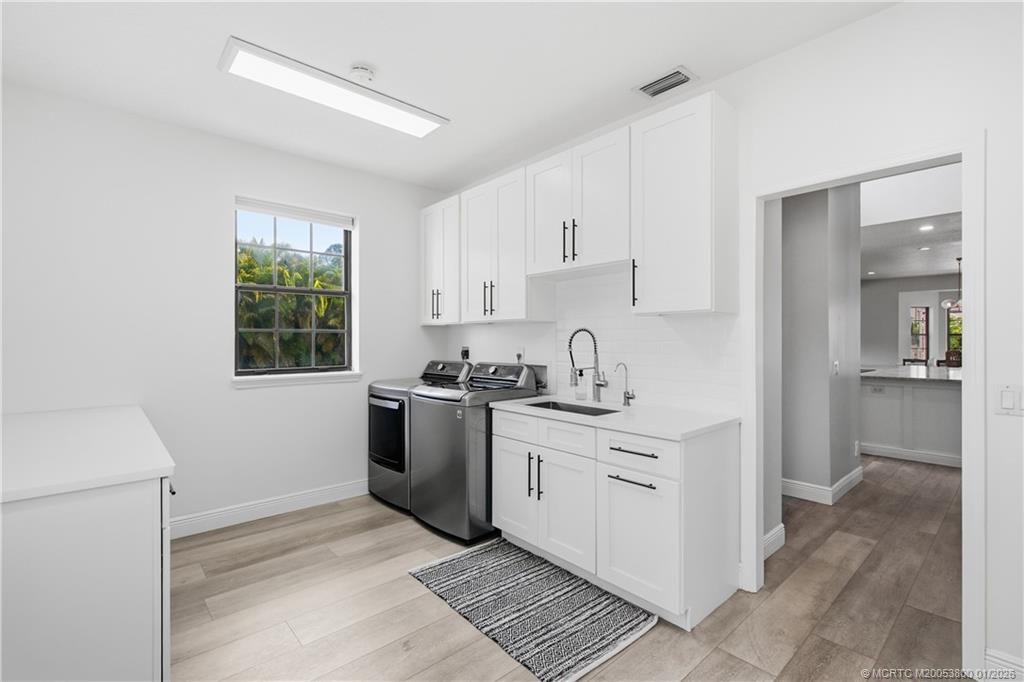 4652 SW Branch Terrace W