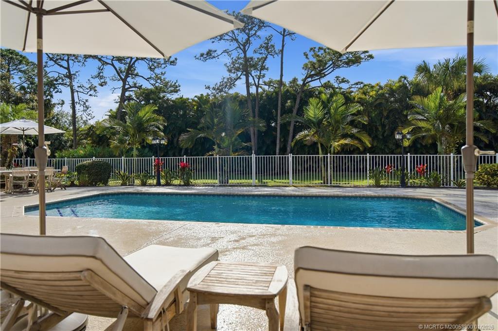 4652 SW Branch Terrace W