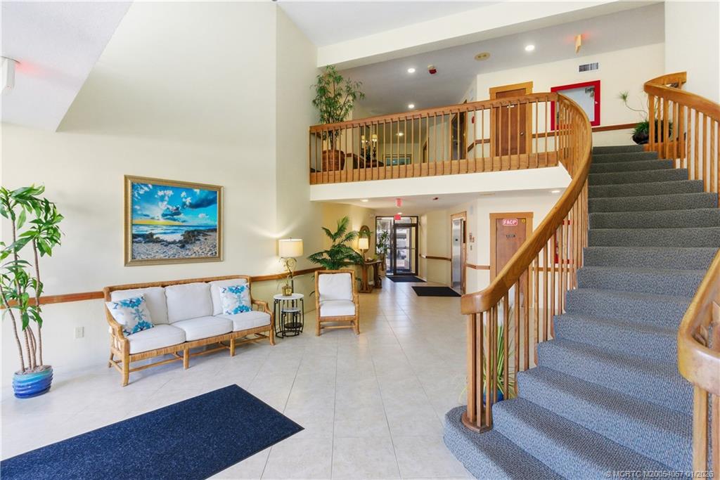 150 SE Four Winds Drive B208