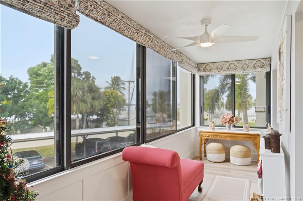 150 SE Four Winds Drive B208