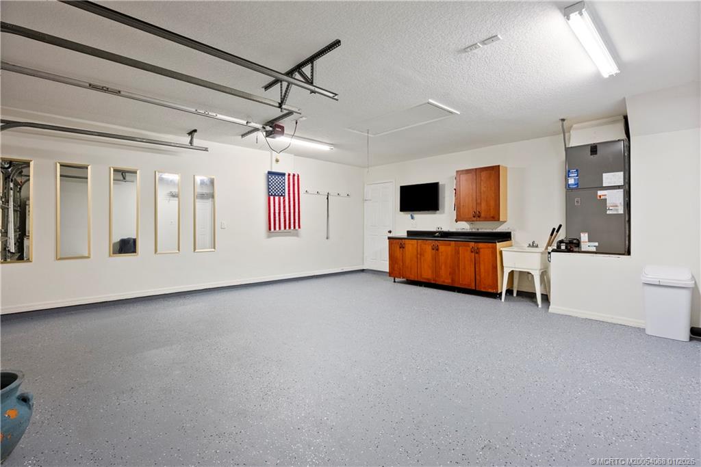 4257 SW Winslow Street