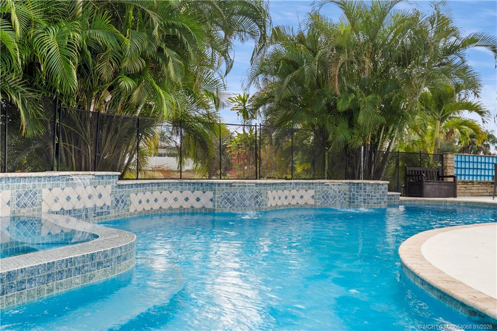 4257 SW Winslow Street