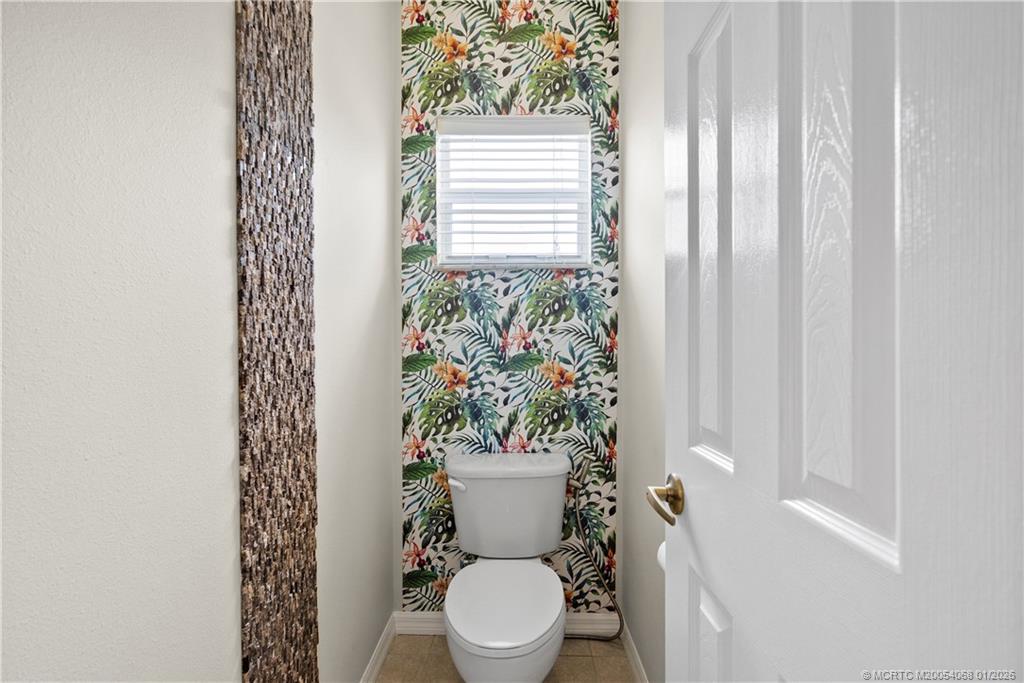 4257 SW Winslow Street