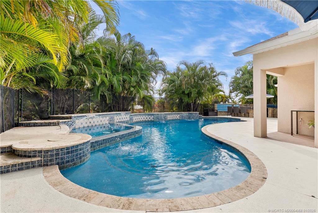 4257 SW Winslow Street