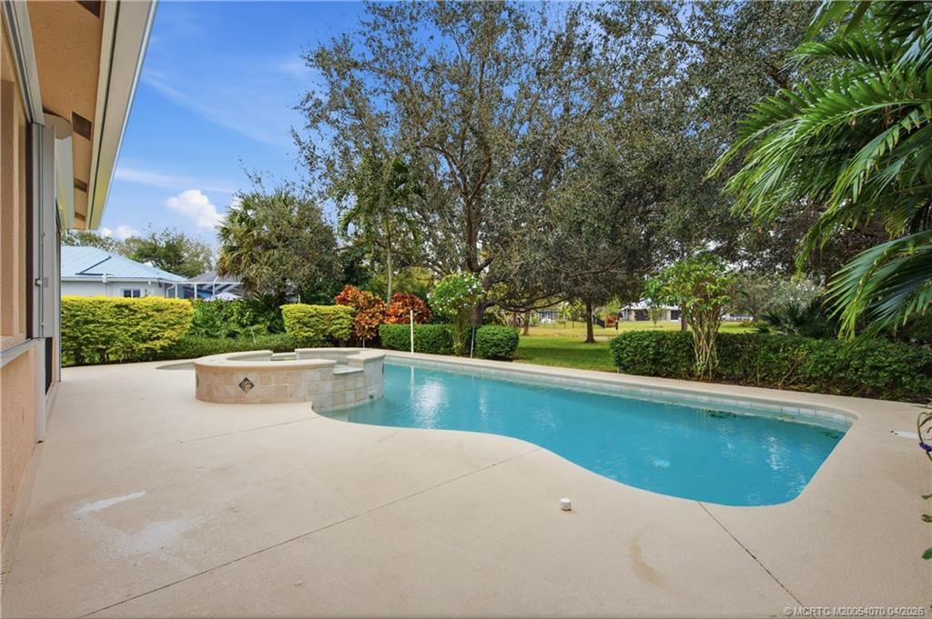 3780 SW Canoe Creek Terrace
