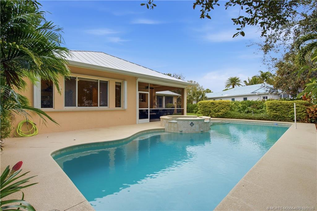 3780 SW Canoe Creek Terrace