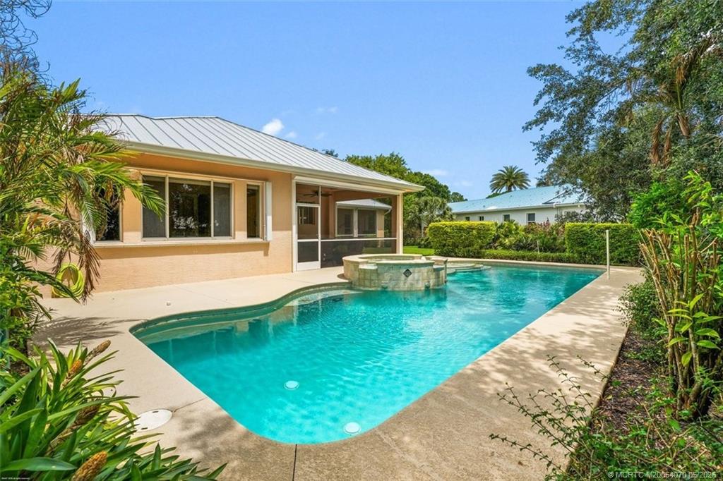 3780 SW Canoe Creek Terrace