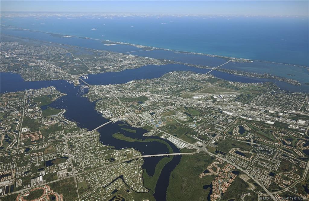 1290 SE Parkview Place A7