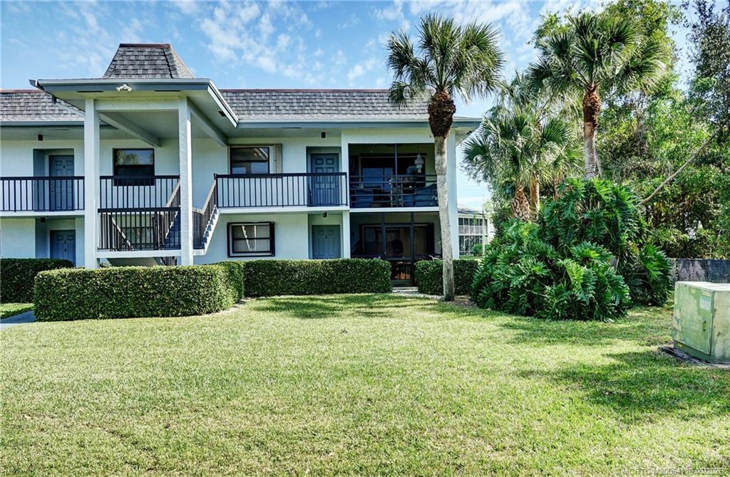 1290 SE Parkview Place A7