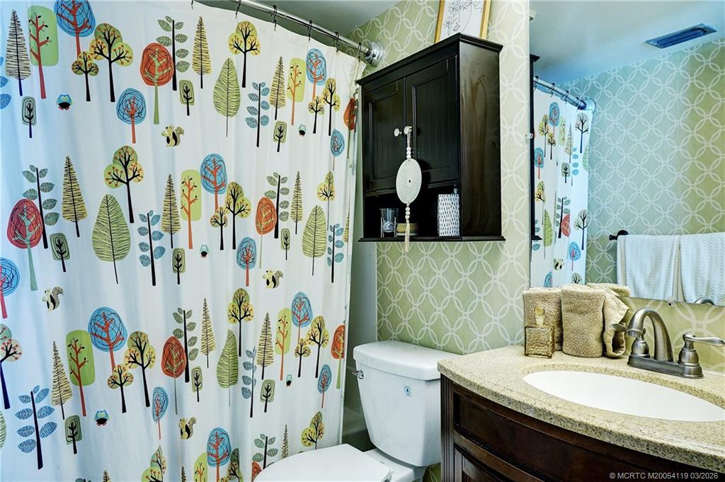 1290 SE Parkview Place A7