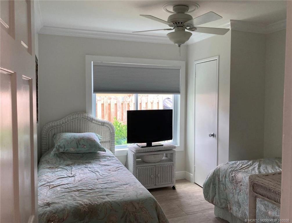 4621 SE Shady Ridge Lane