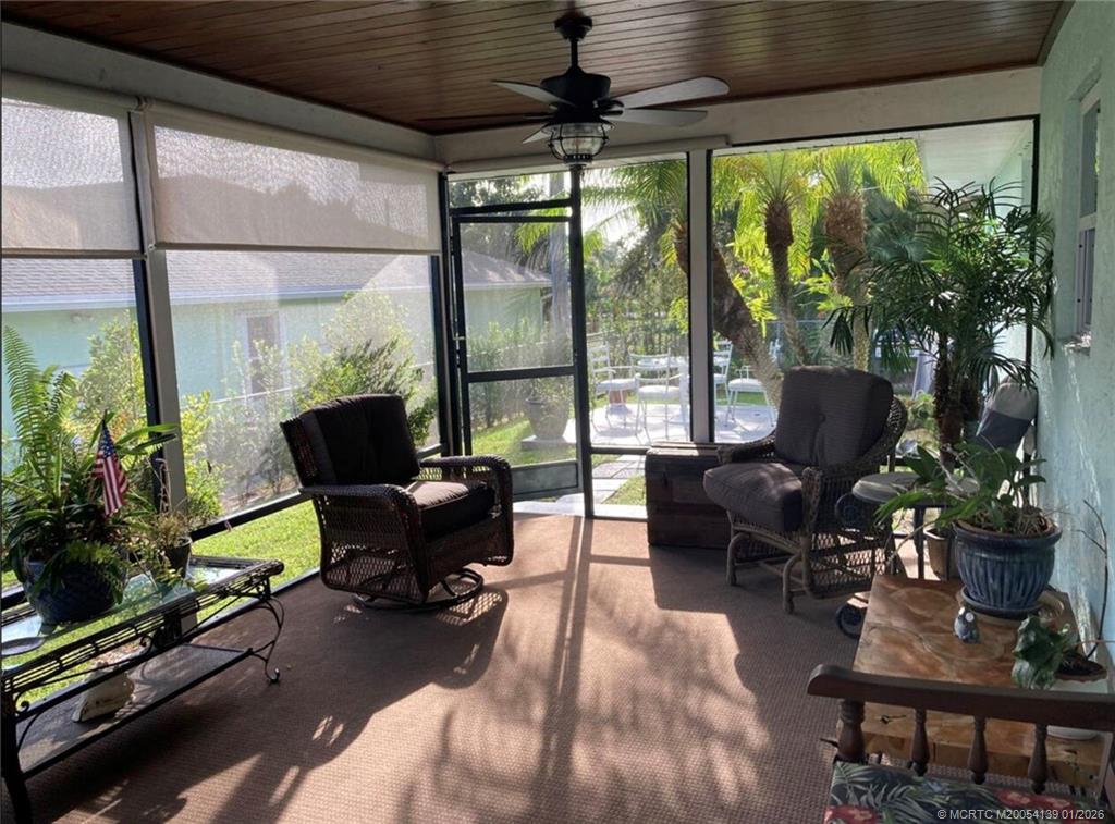 4621 SE Shady Ridge Lane