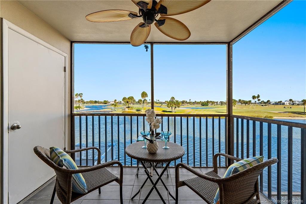 40 NE Plantation Road 207