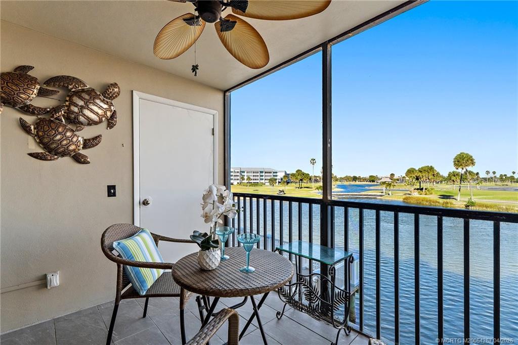 40 NE Plantation Road 207