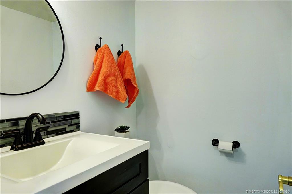 18081 SE Country Club Drive 26-257