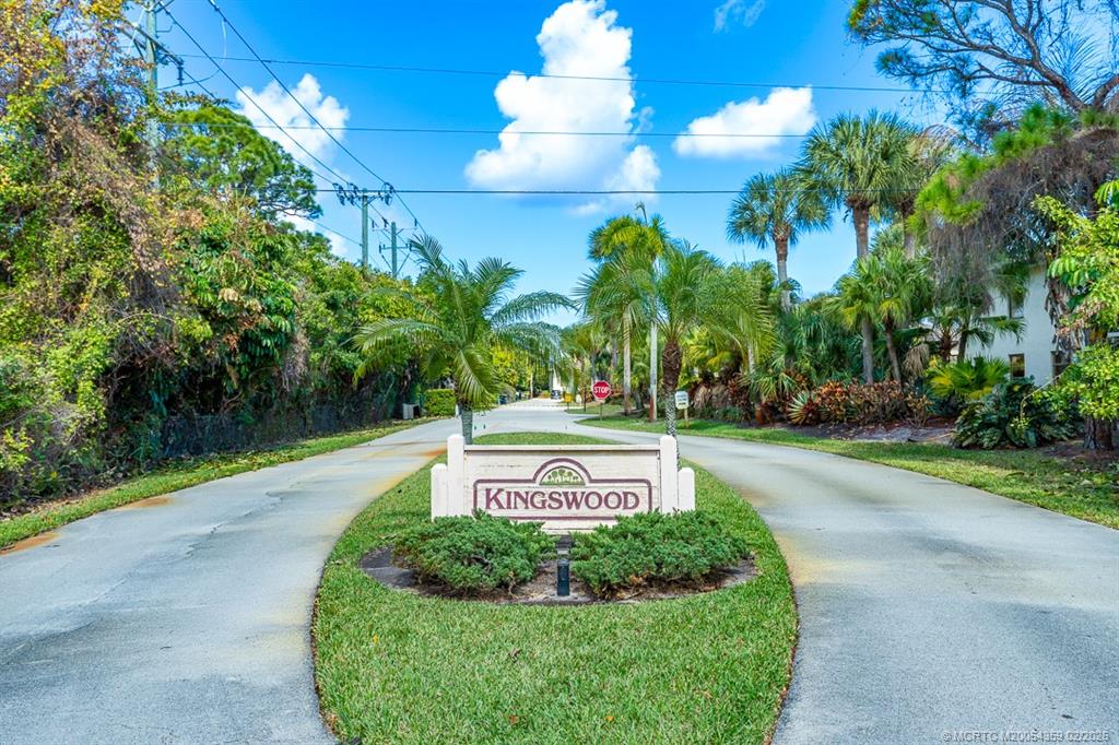 2950 SE Ocean Blvd 109-304