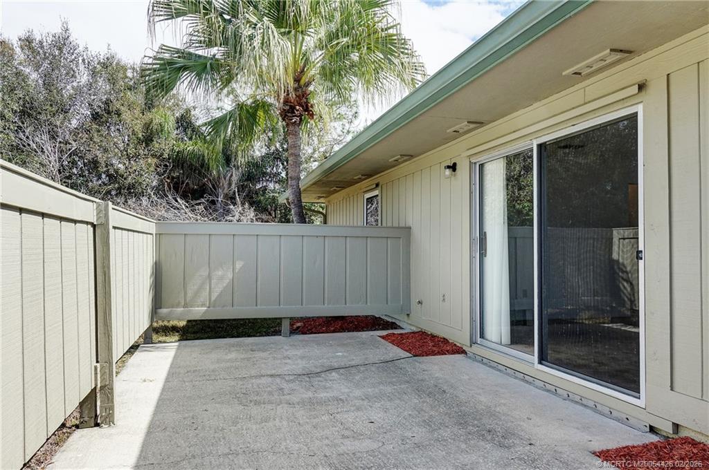 4007 NW Cinnamon Tree Circle